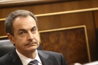 Zapatero reconoce su trayectoria por la consolidación de la democracia