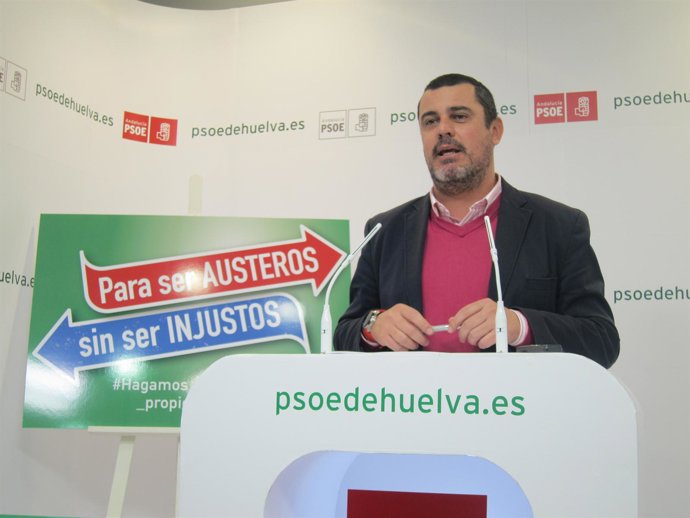 El Secretario De Organización Del PSOE De Huelva, Jesús Fernández.