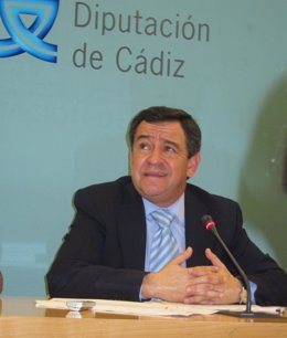 El Presidente De La Diputación De Cádiz, José Loaiza, En Rueda De Prensa