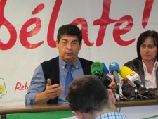 Valderas Junto A La Coordinadora Provincial En Almería, Rosalía Martín