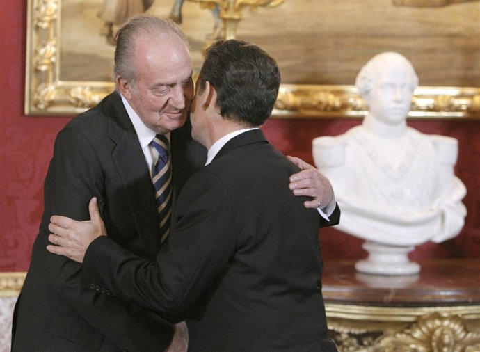 El Rey Recibe A Nicolas Sarkozy