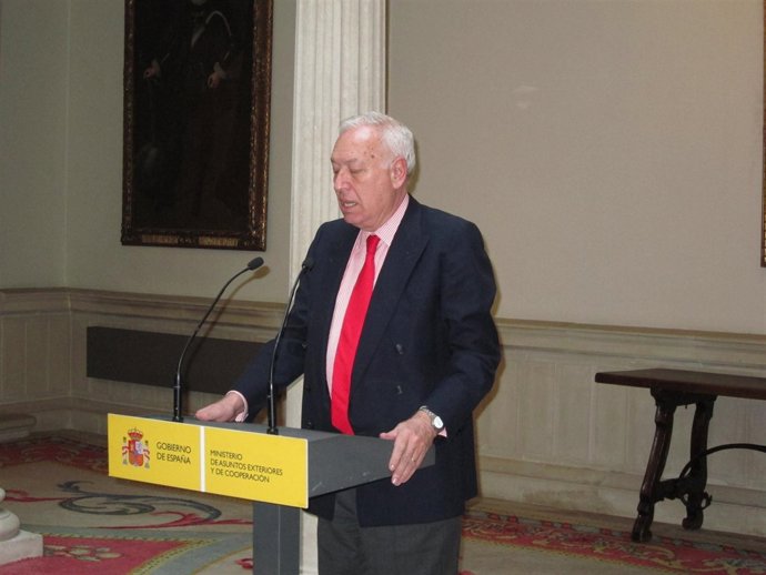 El Ministro De Asuntos Exteriores Y De Cooperación