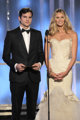 Ashton Kutcher y Elle MacPherson  en los Globos de