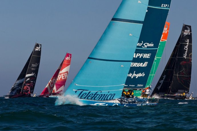 Vela VOR Team Telefonica, PUMA Ocean Racing, CAMPER, Groupama Sailing, Abu Dhabi