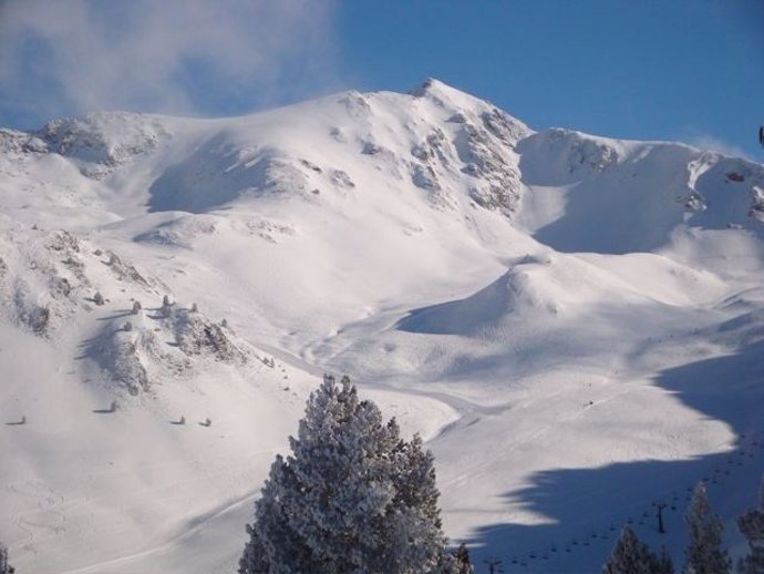 Valdezcaray Prevé Abrir Siete Pistas De Esquí El Martes