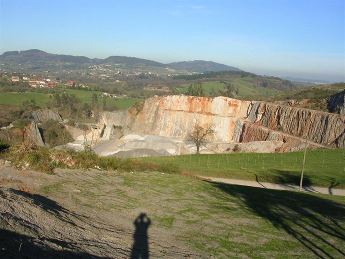 Cantera De Brañes