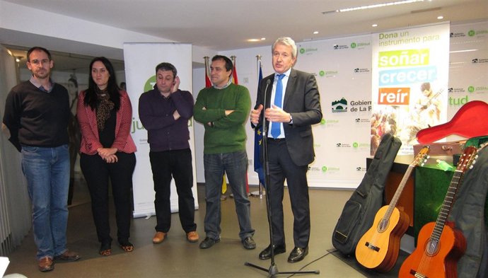 Campaña Instrumentos Solidarios