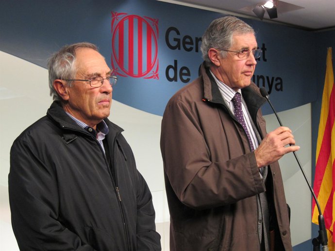 El Presidente De La Cooperativa De L'aldea J.F.Falcó Y El Abogado J.Fernández