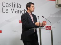 PSOE pide a Cospedal que aumente el IRPF a quien gane más de 120.000 euros