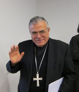 El Obispo De Córdoba, Demetrio Fernández, Tras La Rueda De Prensa