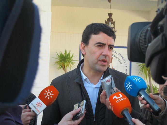 El Portavoz Del Grupo Socialista En El Parlamento Andaluz, Mario Jiménez.