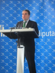 Elías Bendodo, En Rueda De Prensa