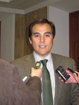 Nieto Atiende A Los Periodistas