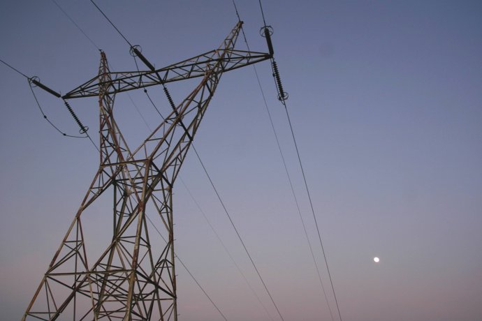 Torreta Luz, Electricidad