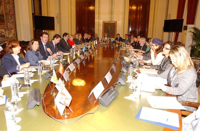 Reunión Consejero Agroganadería Con Miguel Arias Cañete