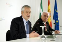 Griñán recuerda al Gobierno que "falsear las cuentas públicas es delito"