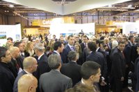 Los Príncipes de Asturias visitan el stand de Baleares para conocer sus características