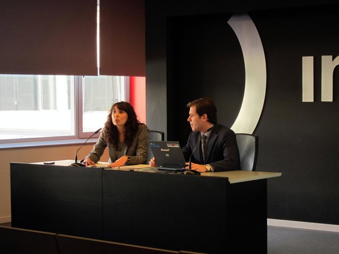 Responsables De Inteco-CERT Ana Santos (Izq) Y Javier Berciano (Drcha)