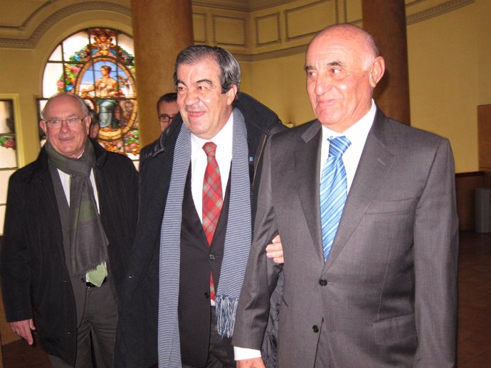 Francisco Álvarez-Cascos Con El Presidente De FENA