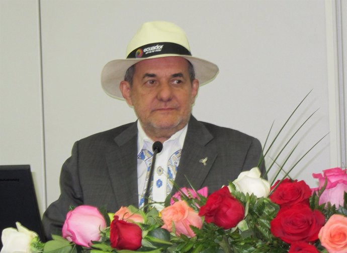 Freddy Elhers, Ministro De Turismo