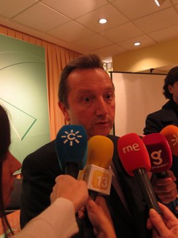 El Consejero De Empleo, Manuel Recio