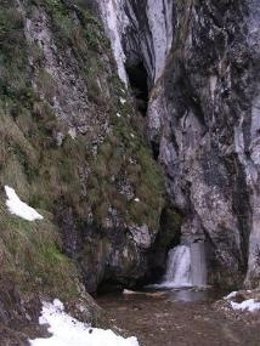 Parque Natural Del Aizkorri-Aratz