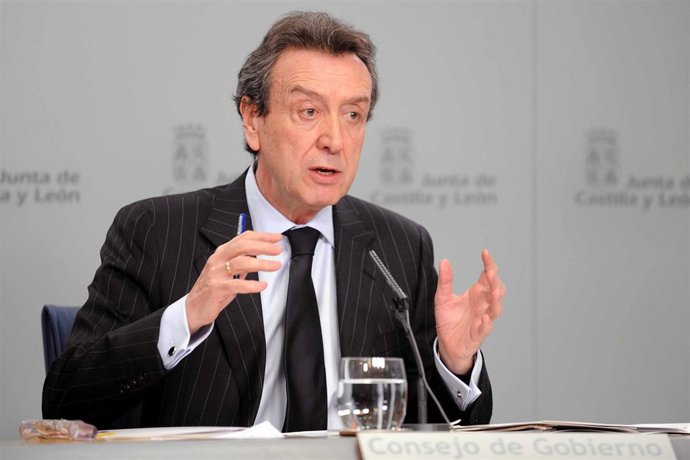 El Consejero De La Presidencia Y Portavoz, José Antonio De Santiago Juárez