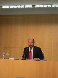 Villanueva confía en la "altura de miras" de la oposición para dar el nombre de Fraga a una calle