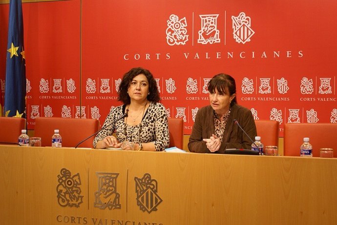Carmen Ninet Y Cristina Moreno Explican Nuevas Iniciativas Del PSPV En Corts.