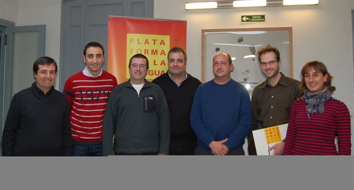 Reunión Entre Sindicatos De Mossos Y La Plataforma Per La Llengua