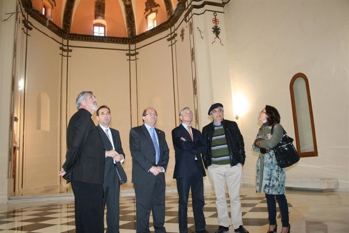 El Consejero De Cultura Visita La Rehabilitada Iglesia De Los Agustinos De Huéci