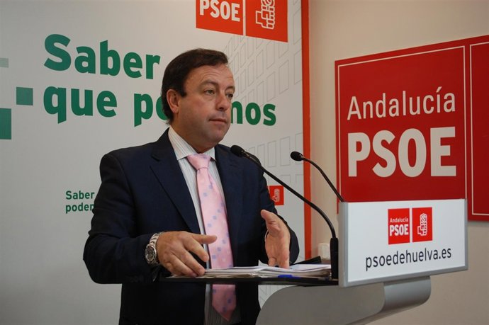 El candidato a la Alcaldía de Bollullos Par del Condado, Carlos Sánchez