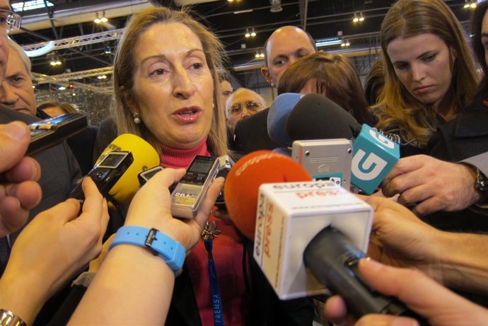 Ana Pastor, Ministra De Fomento