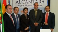 El Tajo apuesta por la navegación como atractivo turístico "singular" a través de Alcántara