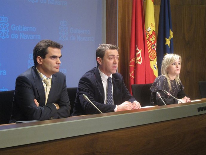 El Consejero Roberto Jiménez En Rueda De Prensa.