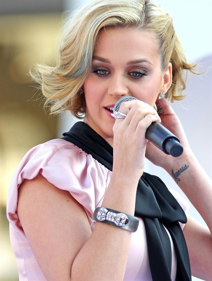 Katy Perry Cantando