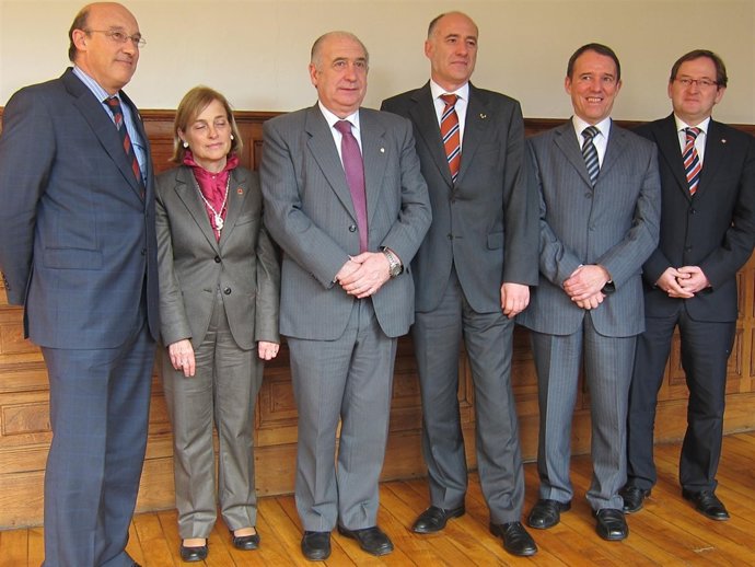 Vicente Gotor En La Reunión Del G9