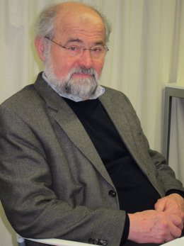El Premio Nobel Erwin Neher