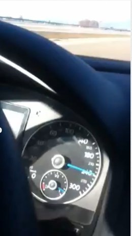 El Conductor Iba A Una Velocidad Excesiva