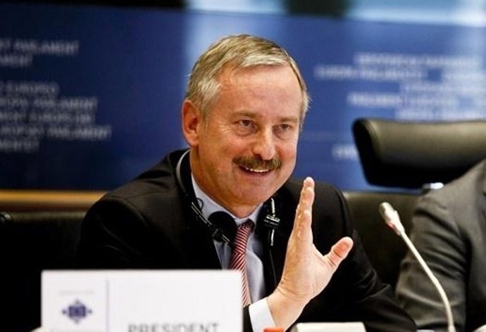 Bruselas Pide Acelerar La Revisión De Las Exigencias A Los Cruceros