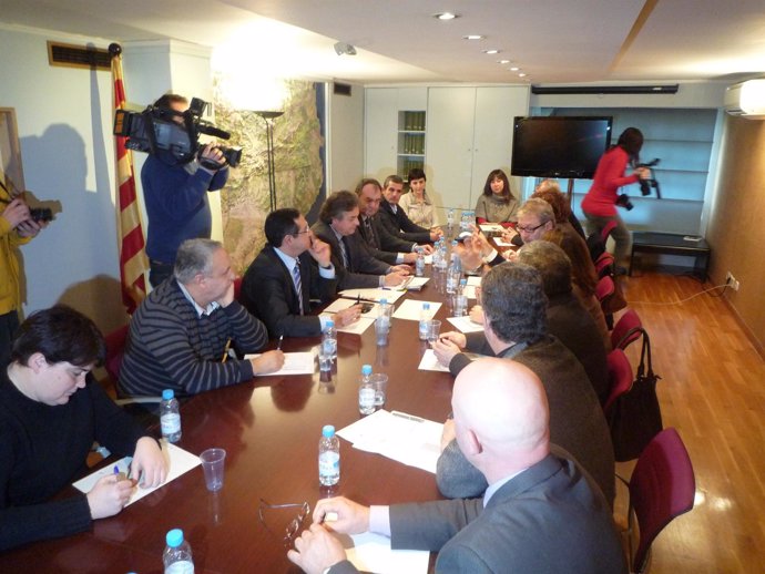 El Presidente De FGC, Enric Ticó, Se Reúne Con Alcaldes De Lleida