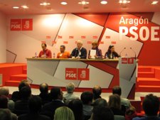 Mesa Del Congreso Provincial Extraordinario Del PSOE-Zaragoza