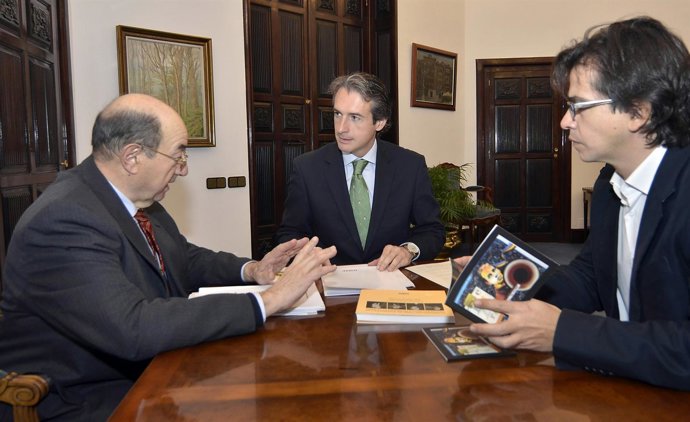 Reunión Entre El Ayuntamiento Y La UIMP