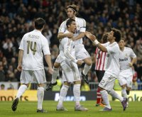 El Real Madrid olvida las penas goleando