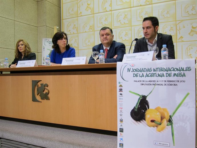 Romero, Ceballos, Zurera Y Criado Durante La Presentación