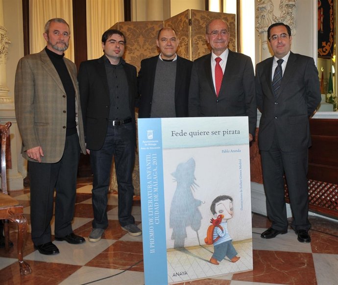 El Escritor Pablo Aranda