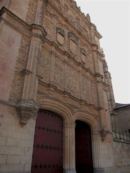 Fachada De La Universidad De Salamanca