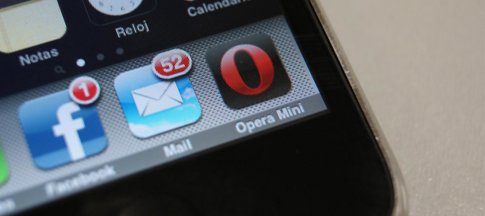 Navegador web para móvil Opera Mini en iPhone