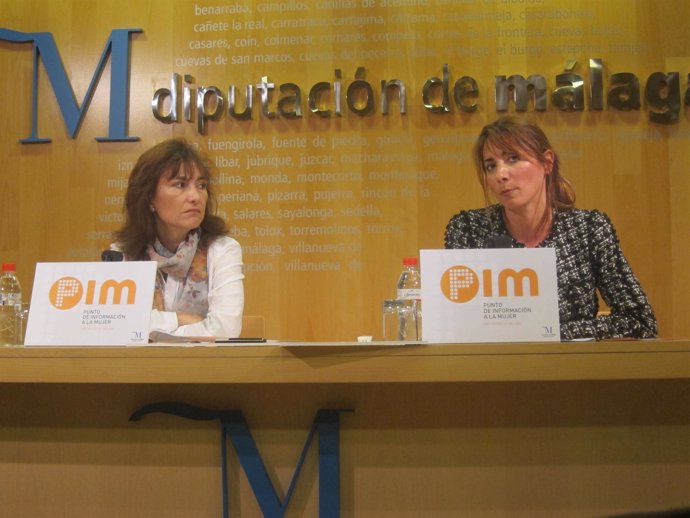 Pilar Conde Y Ana Mata, En Rueda De Prensa
