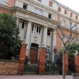 Edificio Del Colegio San José Gestionados Por Hermanos Maristas